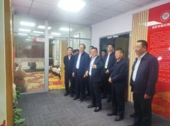 孙德士到武汉市临沂商会、沂蒙精神传承促进会湖北工作委员会走访
